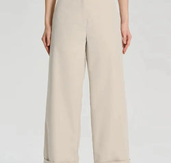 056de131-1848-449b-b58e-d8064ac08dd4-Max