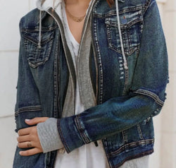 0df7273e-56a1-4896-9c84-fdc194b16f76-Max