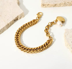 1242c081-e2b9-4a9a-b6c8-c44291ab289f-Max-Origin