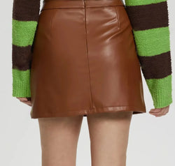 23b9506d-09a1-4d52-92ae-fd563e037408-Max