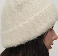 25aaf874-fd34-4067-824e-67bc906e4efd-Max