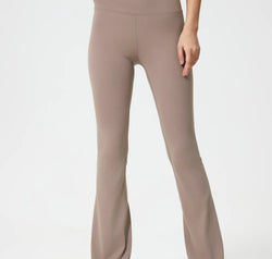 67a5ade7-1591-4b4d-b324-86a1c180288f-Max