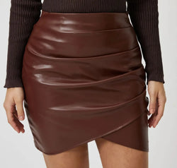 759d253f-c68f-4006-af20-20fe5ec3a9f6-Max