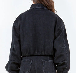 7da2e2fb-49f7-4229-a11e-be5396ab053d-Max