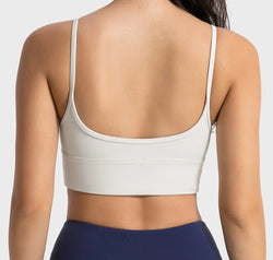 81b63c163a794ea7aeb3fd023454e206-Max