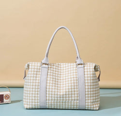 839a349e-c5f6-4357-a57c-df91460488a0-Max