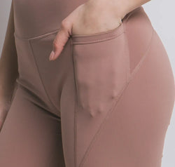 88ae8b8d-d77a-4d33-88d2-5155433109be-Max