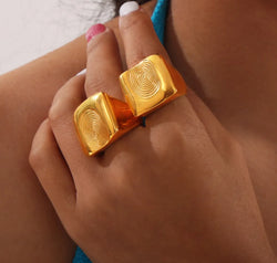 8dc0c120-1b72-45b9-9854-c6c637fb6482-Max