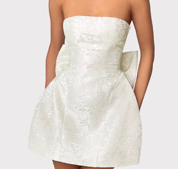 a269fcfa-8923-43bf-935d-730066bcdf3b-Max