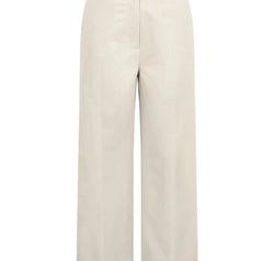 a6bfb707-ffdb-497a-bf2b-98615e447e17-Max