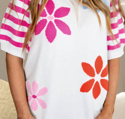 Flower Pattern Round Neck Half Sleeve Knit Top