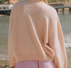 acc10000-c15d-43b7-819a-f63dc628ab7e-Max