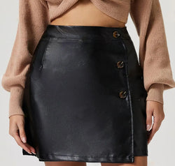 b3b5f182-4c4d-4206-8686-5845ad40d232-Max