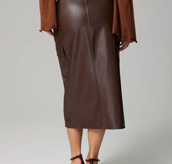 b6e4f649-7d78-4032-9a35-557cd49995b6-Max