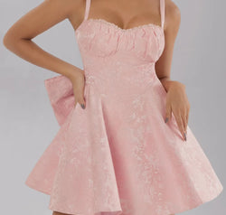 befe780e-6767-4e2a-b405-1e2324e386df-Max