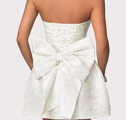 c21f1112-3bb1-4ea3-a3dc-7bd002eab3d4-Max