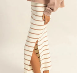 ced7c1ad-1ae8-49a8-93fb-1ce8c0952995-Max