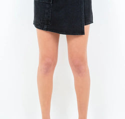 ed52ce42-0259-473a-8995-08cea3b2eb65-Max