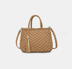 0079192d-b84f-4988-aca4-ec0bd9e3e7e2-Max