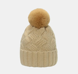 0d75586e-7279-4fb1-9c23-381d9cd37592-Max