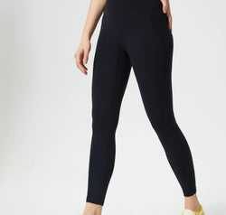 18712bed-0154-4eca-86a3-d992ee3a7209-Max