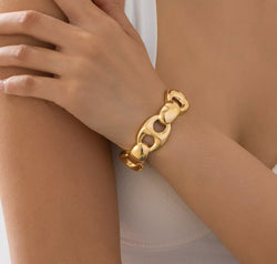 25975cf1-bcea-4db6-90ba-483ee517d696-Max-Origin