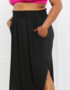 Zenana It's My Time Full Size Side Scoop Scrunch Skirt in Black