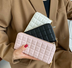 3a0bcced-c4e4-4270-a666-c4d557b59a9b-Max