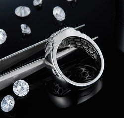 3bd8e613f3a2437fa119e4ed2e5c49cd-Max