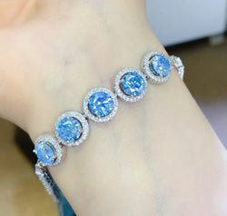 40101aec-3b85-4e7d-809c-d29f47ff1360-Max