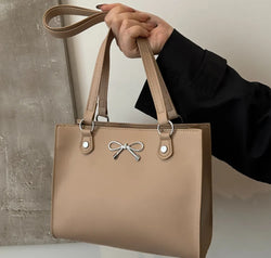 46652e9a-b7e9-41a7-b992-67c4dc727814-Max