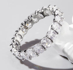 485e2ca1-a030-45ec-a535-5b3c7b1167f7-Max