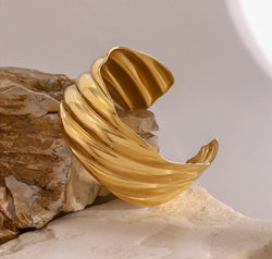 55a05e15-3f6c-40ad-9276-2f10faed4aa1-Max