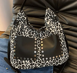 6f93b052-528e-494e-b3cf-160d998b2f83-Max