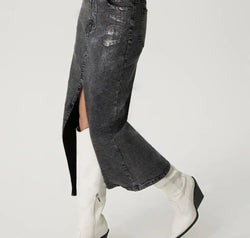 71a2fc33-eef9-470a-967b-b06e16b8851f-Max