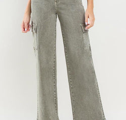 Vervet by Flying Monkey 90's Super High Rise Cargo Jeans