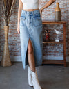 Veveret Slit Mid Rise Waist Denim Skirt