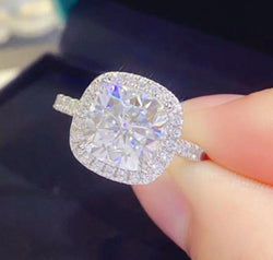 8b00de217f1f4787a5a5f57f1e2b11a6-Max