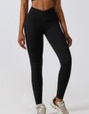 V-Waistband Sports Leggings