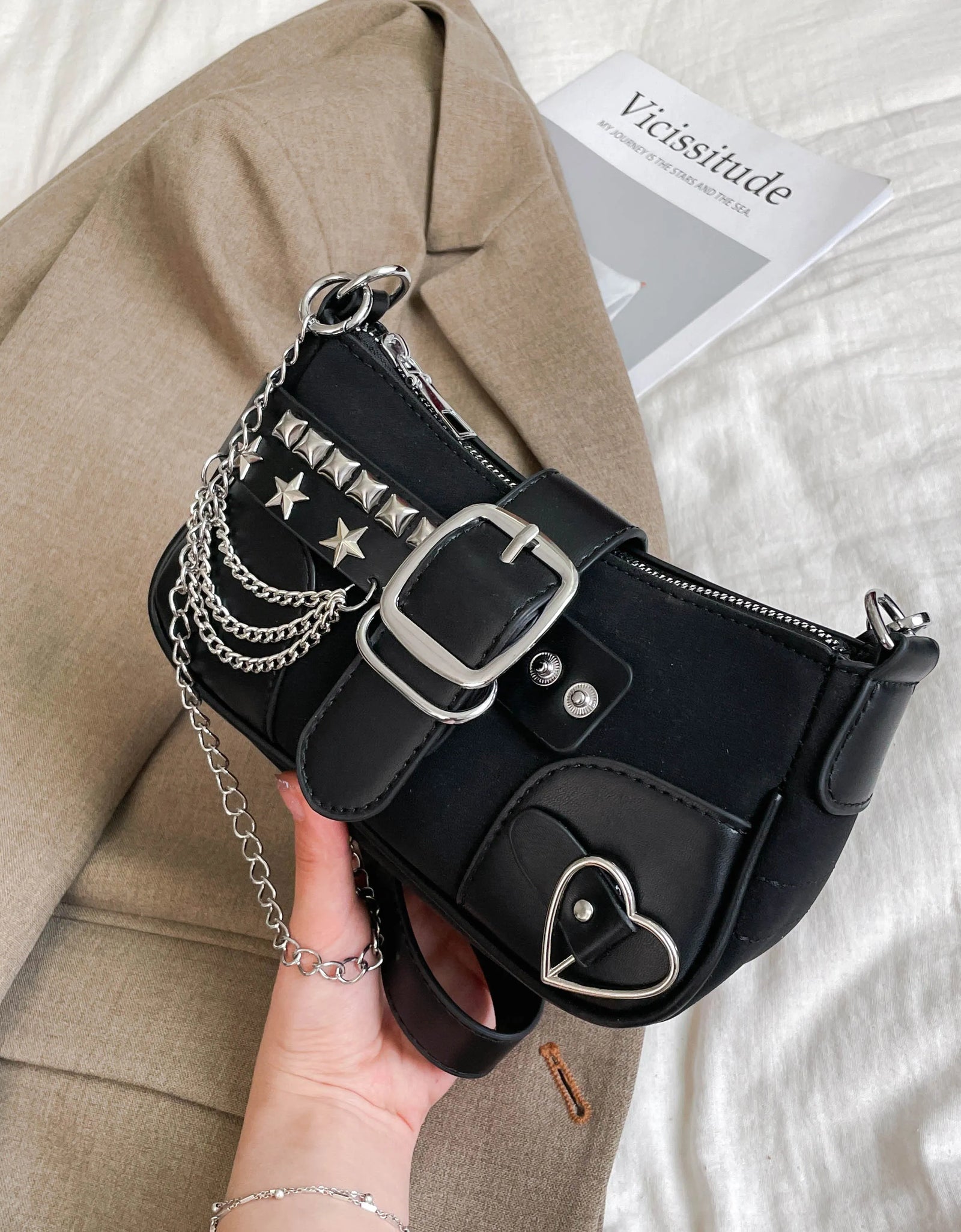 91cd910f566e41ab8f0f17a33bc629a4-Max-Origin