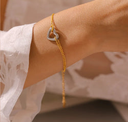 92987a04-24e3-4869-bfa8-320f93a5d3f7-Max