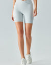 V-Waist Ribbed Sports Biker Shorts with Pockets