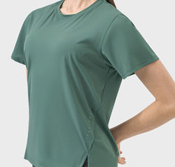 Slit Round Neck Short Sleeve Active T-Shirt