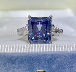 b77cfbef-cd7d-4d72-b85f-e9ff3df58a16-Max