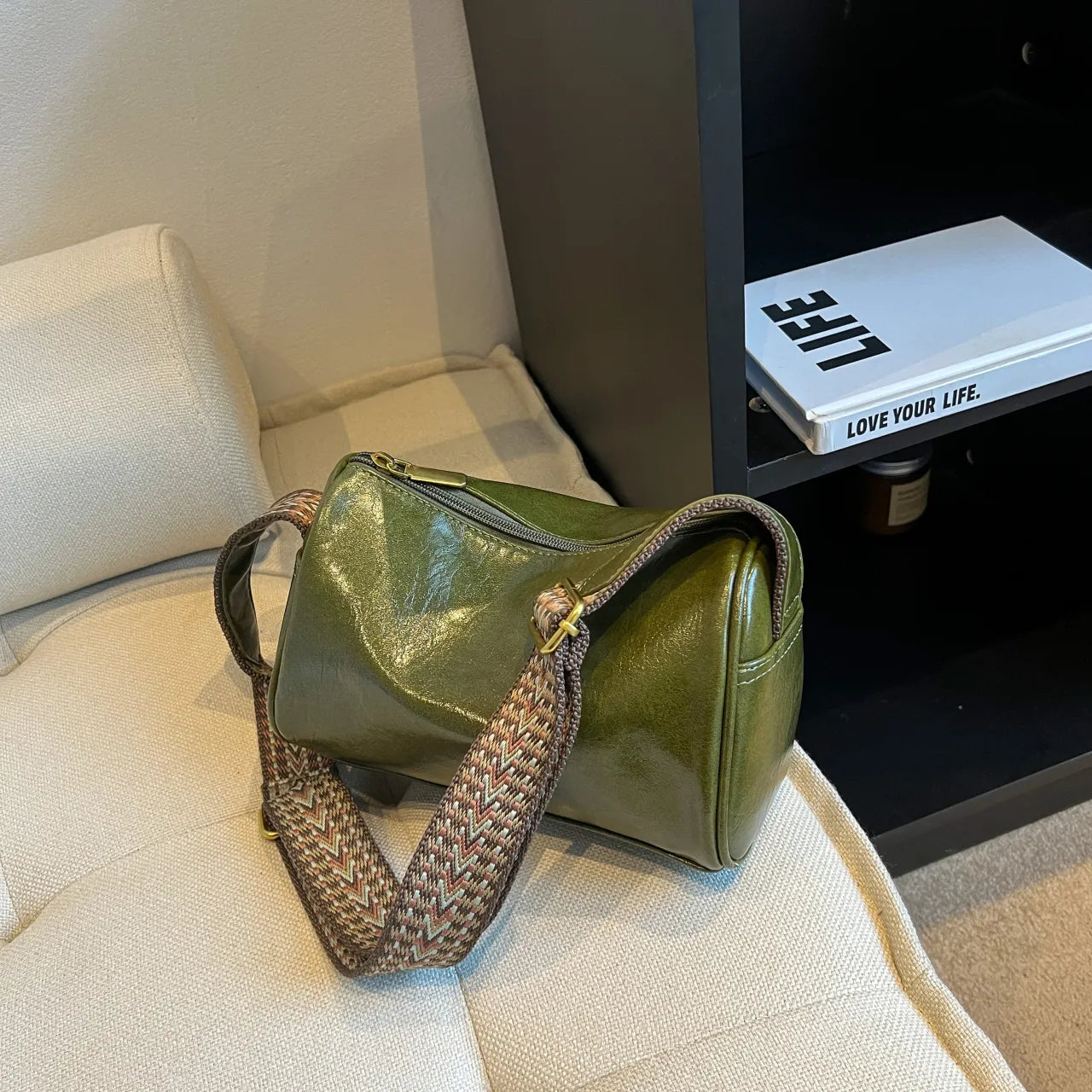 b92c6bff839849859ecf55c6a233d70f-Max-Origin