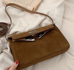 bafc747a-2edc-4999-bcdf-4ab98335e67f-Max