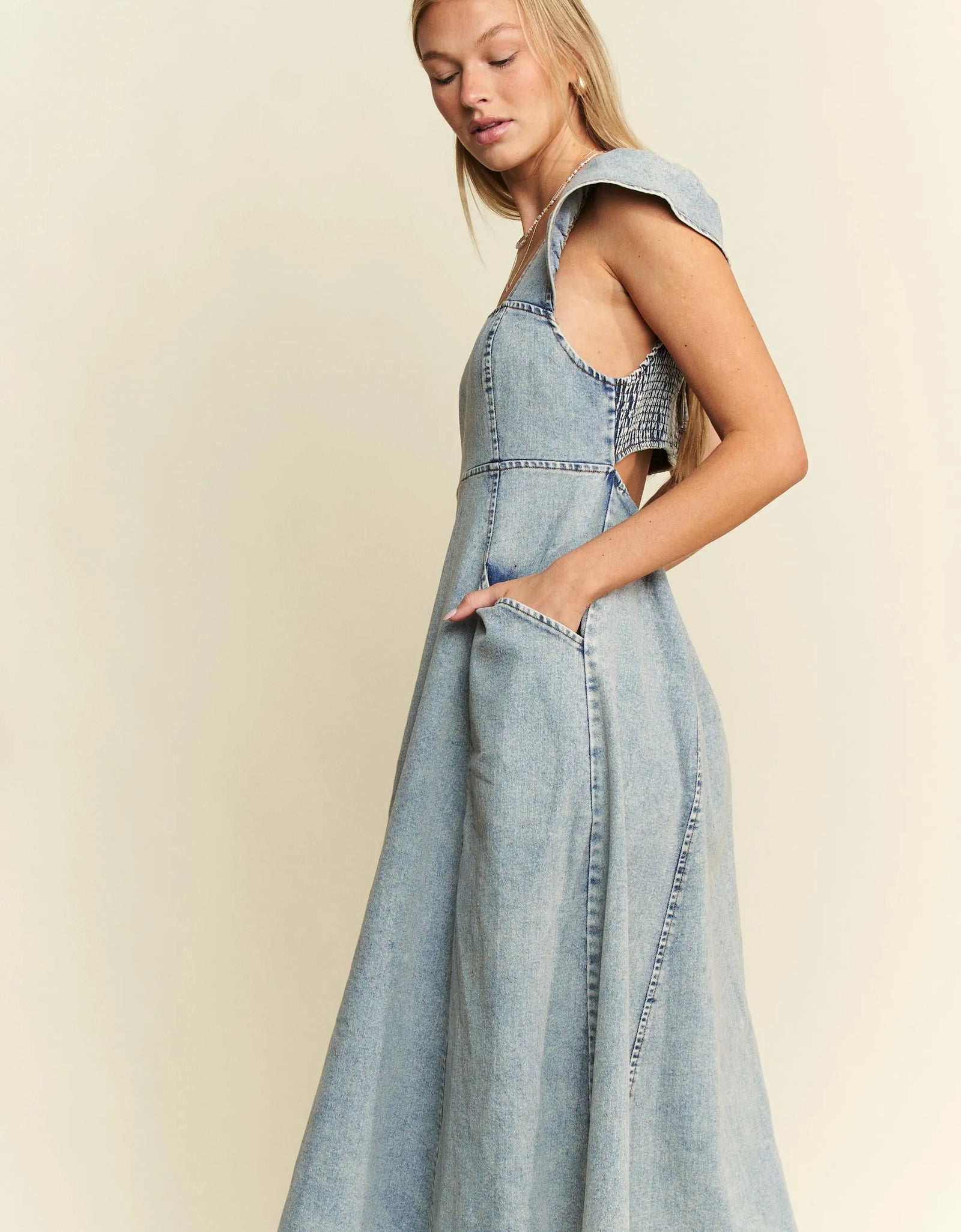 c1623408515d4cdeac5c30f370a9dd27-Max-Origin