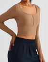 Scoop Neck Thumbhole Sleeve Cropped Sports Top