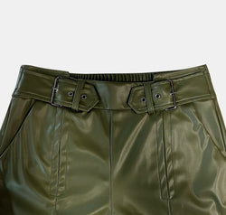 c3840783-93f4-43a9-a051-9e34abd05bd1-Max