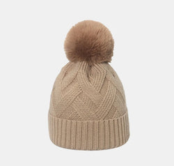 ce7c303e-e6f0-4344-ab96-c2aa21a71c11-Max